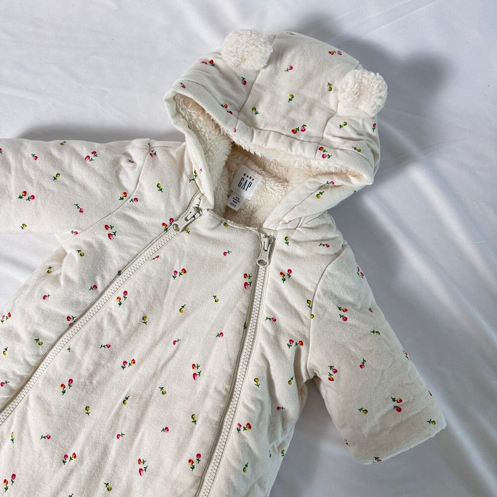 Gap Infant Sherpa Cream Floral Quilted Bunting Hooded Snowsuit w/ Ears Sz 0-3 mo